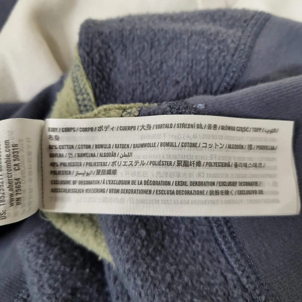 Abercrombie & Fitch *please carefully
